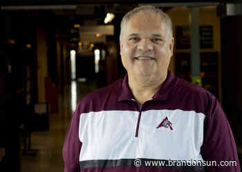 Kevin Neufeld takes helm of Cougars volleyball - The Brandon Sun