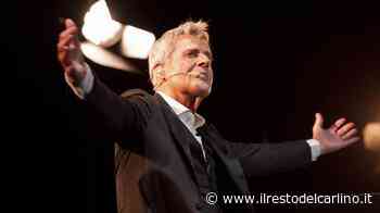 Modena, le ’Dodici note’ di Baglioni nell’incanto del Comunale - il Resto del Carlino