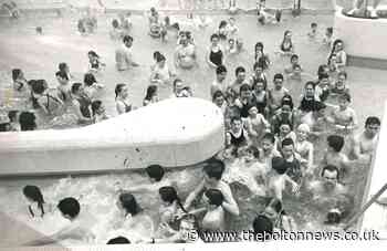 Did you queue to get on river ride at Bolton's Water Place?