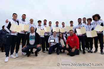 Bari, il Comune premia il team di hockey subacqueo: “Ma piscina del San Paolo è chiusa” - Borderline24.com