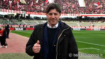 Calcio, il Bari a Latina per la B. La città pronta a festeggiare: più di 3mila ai maxischermi del San Nicola - La Repubblica