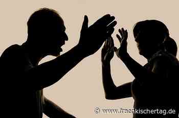 Immer wieder muss die Polizei in Neustadt bei Coburg wegen Streit und Gewalt zu einem ehemaligen Paar ausrücken - Fränkischer Tag