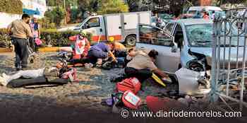 Dos personas sin vida y tres lesionadas en choque en Cuernavaca - Diario de Morelos