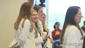 OSU medical students help girl scouts earn first aid badges - KOKI FOX 23 TULSA