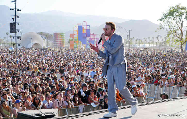 Finneas gives ‘Turning Red’ song ‘Nobody Like U’ live debut at Coachella 2022