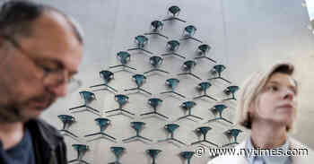 Rushing Against War, and Time, Ukraine Makes It to the Biennale