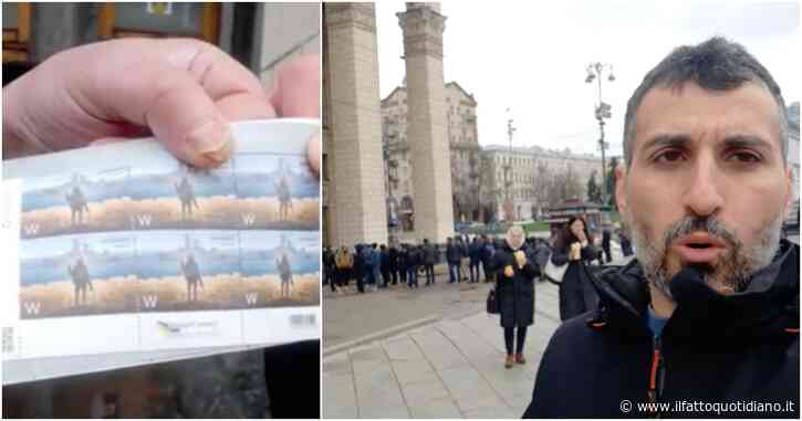 Kiev, lunga fila alle poste per francobollo celebrativo con soldato che manda un “vaffa” alla nave Moskva (affondata pochi giorni fa)