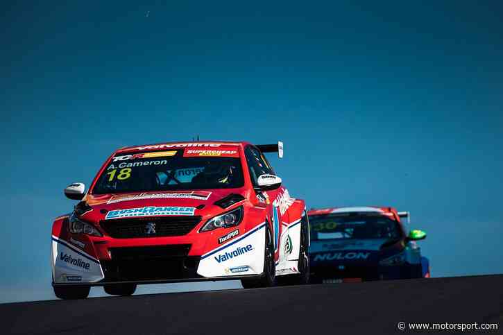 Bathurst TCR: Cameron dominates final race - Motorsport.com
