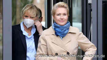 Wegen undurchsichtiger Russland-Kontakte: Deutsche Politiker fordern Schwesigs Rücktritt