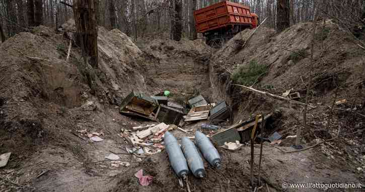 Guerra Russia-Ucraina, Nyt: “Probabile che Kiev abbia usato bombe a grappolo nel villaggio di Husarivka occupato dai russi”