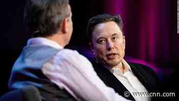 Why Tesla investors should worry about Elon Musk's Twitter distraction