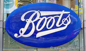Boots will stop selling all wet wipes that contain plastic fibres by the end of 2022