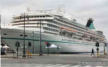 Sorpresissima di Pasqua! Due navi da crociera ormeggiate sulle Rive a Trieste! - triestecafe.it