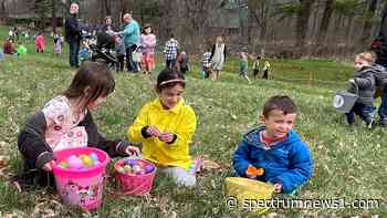 Hundreds of children hunt down Easter Eggs in Sutton - Spectrum News 1