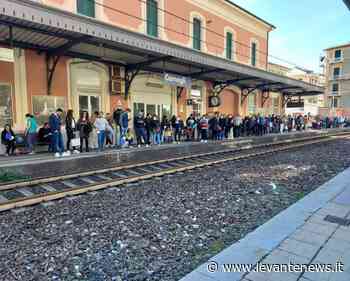 Controesodo: coda Rapallo- bivio A-7 dalle 17; treni strapieni - LevanteNews.it
