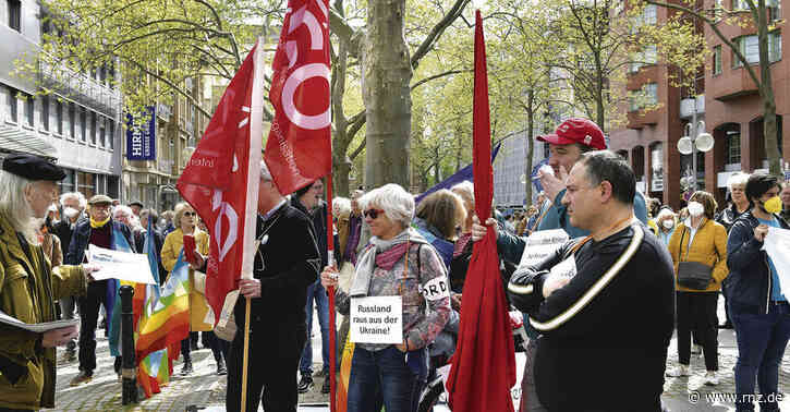 Ostermarsch in Mannheim:  Kritik an geplanten Waffenlieferungen