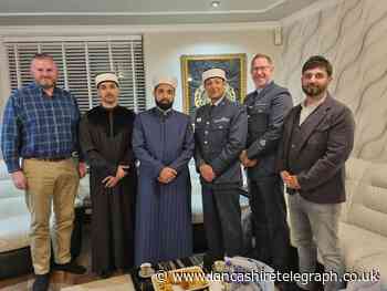 RAF officers welcomed to mosque by leading Islamic Shaykh