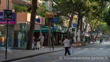 Jesolo, plateatici abusivi: titolari avvertiti, poi si passa alle multe - La Nuova Venezia