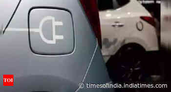 FMCG companies eye e-vehicles for last-mile distribution - Times of India