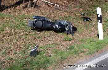 POL-OE: Schwerer Motorradunfall auf der B 517