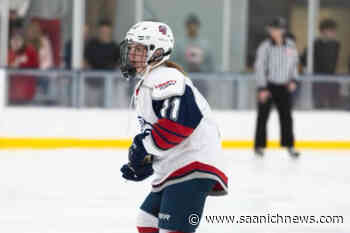 Langford woman achieves personal, team success in first college hockey season – Saanich News - Saanich News