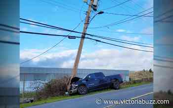 Driver who crashed into hydro pole in Saanich Friday morning fled the scene (VIDEO) - Victoria Buzz