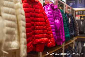 El tradicional robo de chaquetas en Zamora: hacerse con el botín guardado en el interior - Zamora News