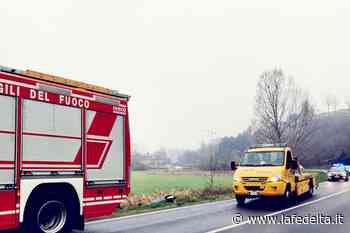 Fossano, auto si ribalta in via Salmour - La Fedeltà