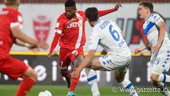 Monza, niente colpo primato. Lecce ko, Cremonese in vetta. Pordenone retrocesso - La Gazzetta dello Sport