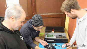 Pündericher Repaircafé kann helfen: Wenn CD-Player nicht mehr läuft - Rhein-Zeitung