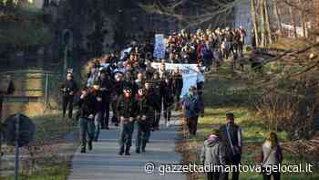 Depuratore del Garda, nuovo esposto e fiaccolata a Montichiari - La Gazzetta di Mantova