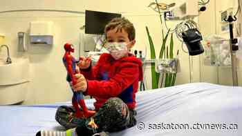 'Woke up crying in pain': Sask. NDP leader shares son's struggle with COVID-19