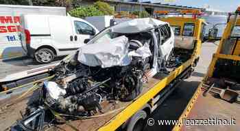 Frontale all'alba sulla Castellana, auto contro un camion: ferite due sorelle, una è gravissima Foto Video - ilgazzettino.it