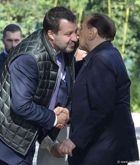 Incontro Salvini-Berlusconi ad Arcore, non aumentare le tasse - Agenzia ANSA