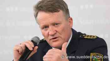 Kubiessa kündigt hartes Vorgehen nach MEK-Vorfall an - Süddeutsche Zeitung - SZ.de