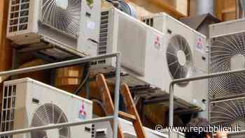 Un grado per risparmiare: il governo cambia la temperatura degli uffici pubblici - la Repubblica