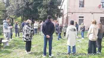 La mano tesa dei ragazzi di “Venice Calls”: «Aiutiamo i giovani ucraini a inserirsi» - La Nuova Venezia
