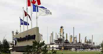 Edmonton residents concerned about gas odour from Imperial Oil refinery