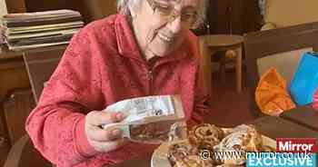 Food-loving gran, 85, gives Facebook cooking tutorials from her care home - The Mirror
