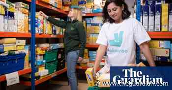 Almost one in 10 parents ‘very likely to use UK food bank in next three months’ - The Guardian