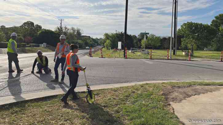 Construction starts on East Yager Lane to make it safer for walkers, bicyclists