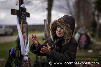 Russia ratchets up battle for control of eastern Ukraine - Lacombe Express