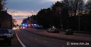 Brand in kelder van nachtwinkel op Ninoofsesteenweg snel geblust - Het Laatste Nieuws