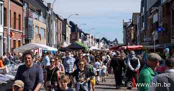 Gezellige drukte op de 172ste jaarmarkt van Wijnegem: “Heel wat schade in te halen” - Het Laatste Nieuws
