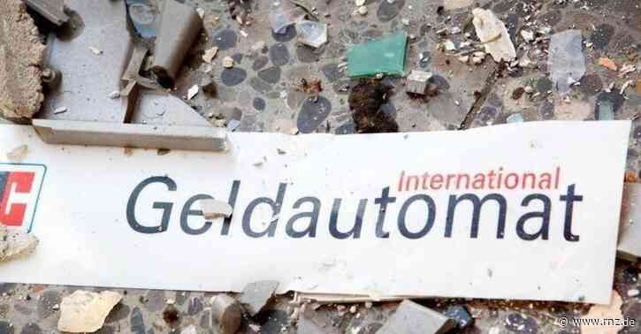Mannheim:  Unbekannte wollen Geldautomat sprengen