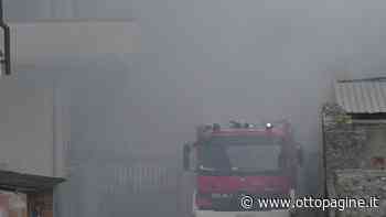 Benevento. Fiamme in una struttura a Pontecorvo, danni e paura per i residenti - Ottopagine