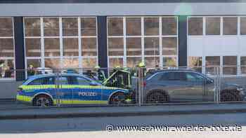Nach Unfall in Sulz - Autodieb ist schuldunfähig - versuchter Mord bei Verfolgungsjagd - Schwarzwälder Bote