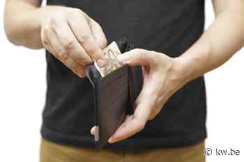 Jobstudente Wit-Gele Kruis uit Kortemark besteelt twee bejaarden op zelfde dag maar ontkent - KW.be