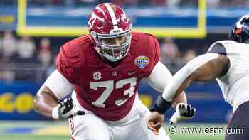 What should the Houston Texans do with the No. 3 pick?