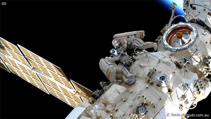 Russian Cosmonauts Set Up Futuristic New Robotic Arm on ISS During Six Hour Spacewalk